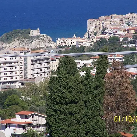 Floritalia - Ricarica Auto Elettriche Appartamento