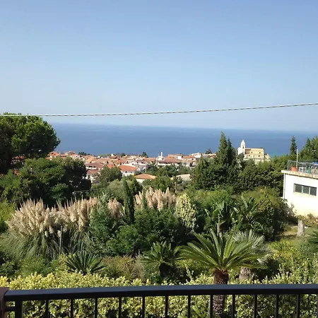 Διαμέρισμα Floritalia - Ricarica Auto Elettriche *